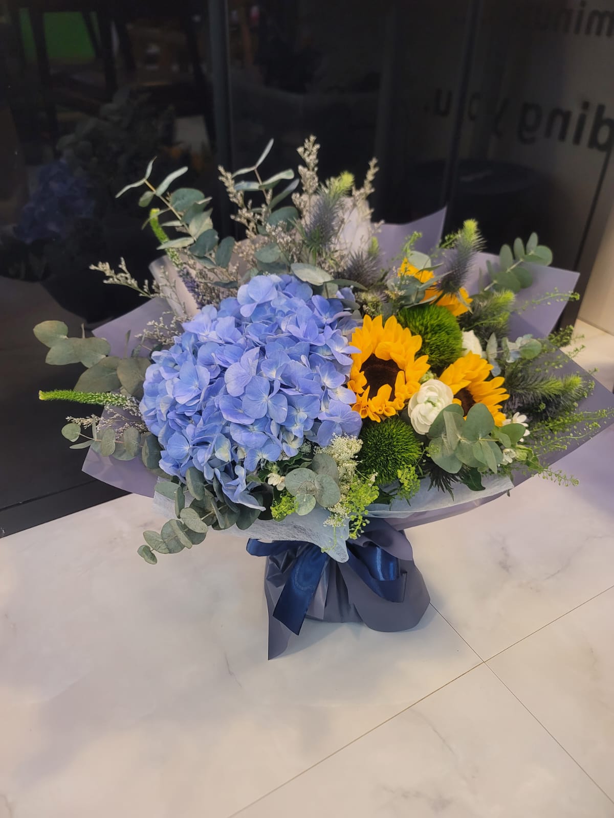 The Sun Flowers and hydrange Alya